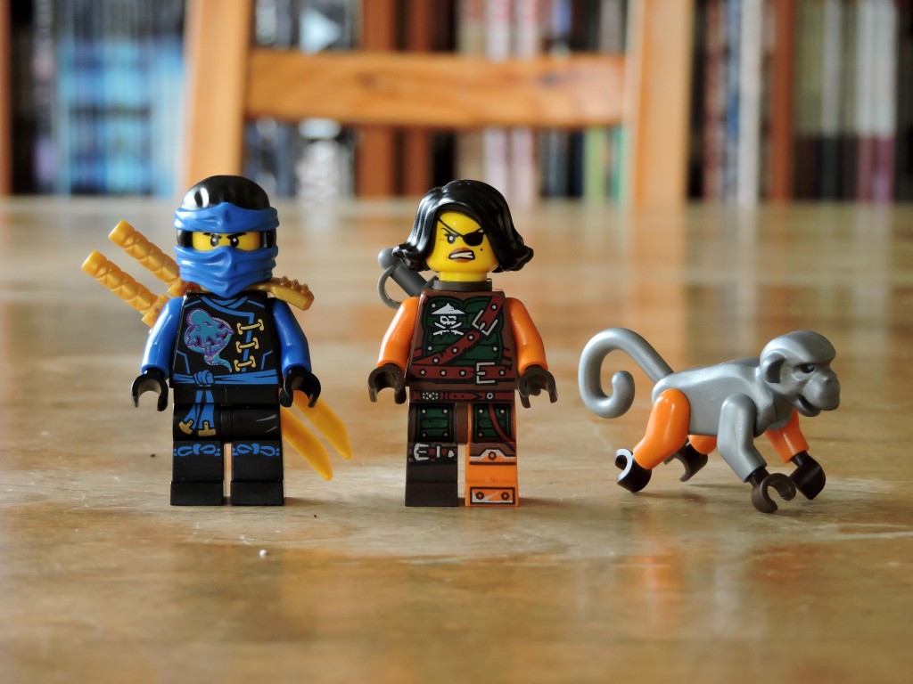 70602_bag_1_minifigs